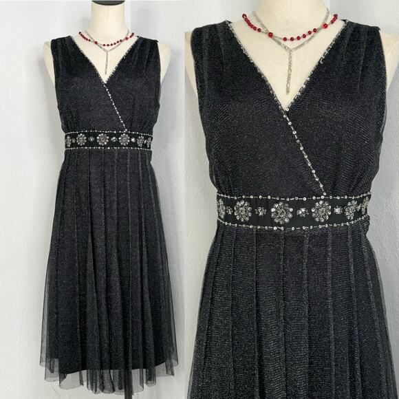 Jessica Howard Dresses & Skirts - Fairycore Sparky Black Sleeveless V-Neck Knee Length Beaded Dress Size 14